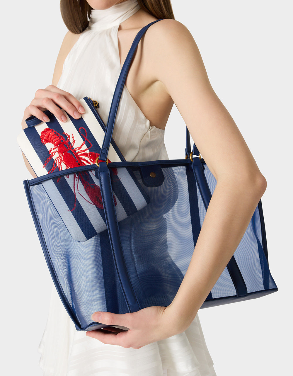 HOTTER THAN BUTTER MESH TOTE W NAVY