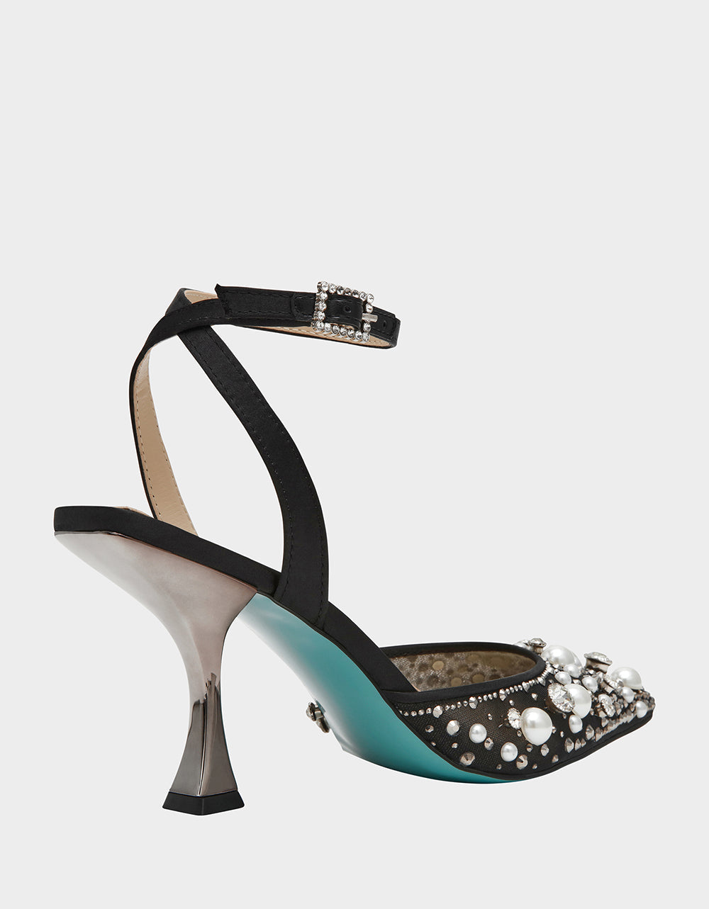 LIVV BLACK