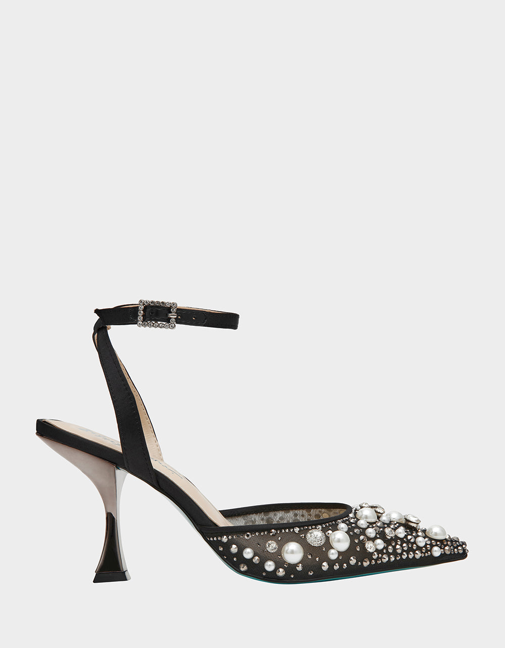 LIVV BLACK